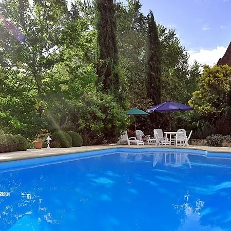 Sleeps 6 Pool 别墅 Thenon